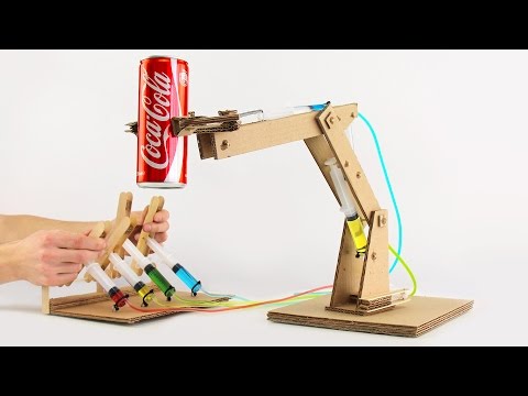 Thumbnail for the embedded element "How to Make Hydraulic Powered Robotic Arm from Cardboard"
